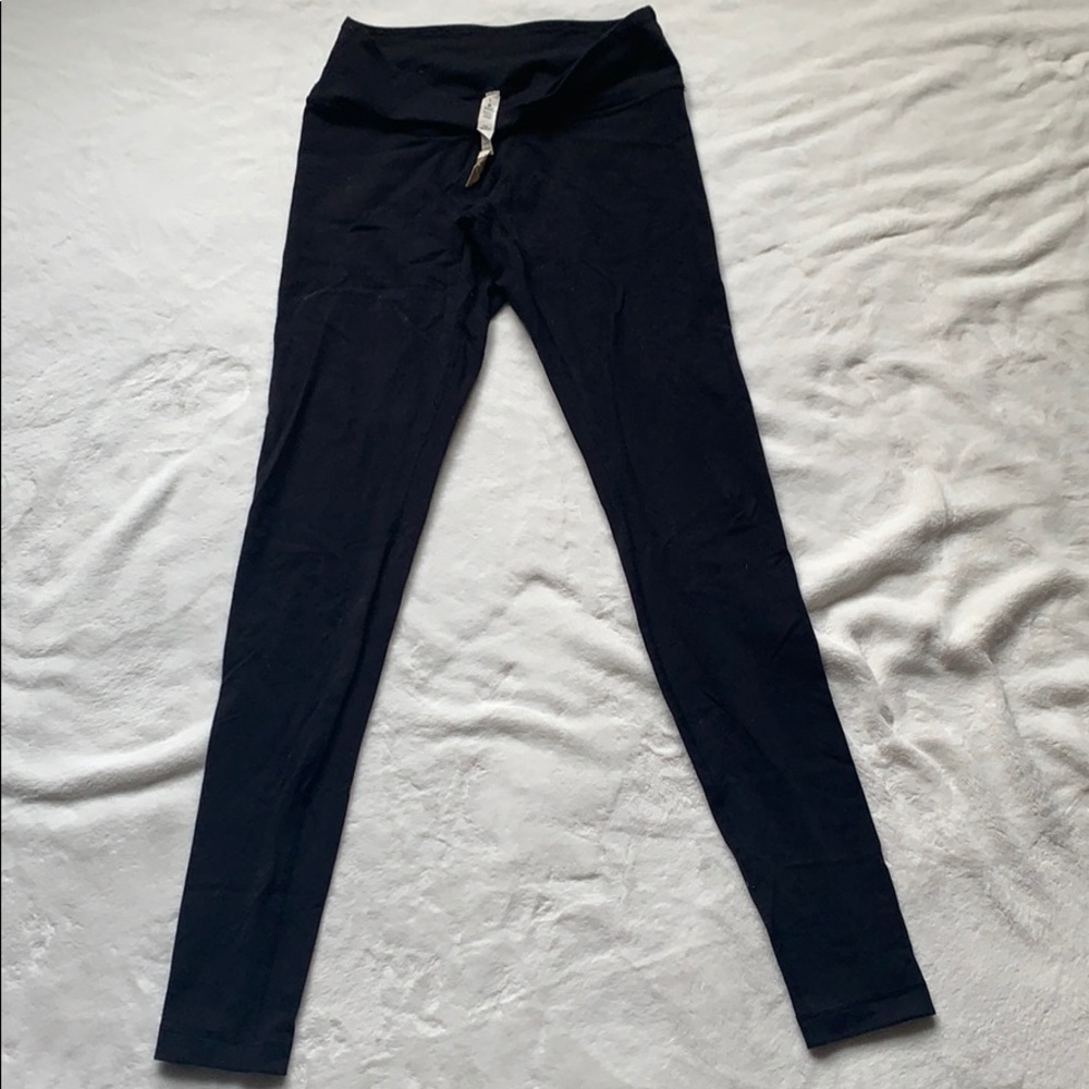 Lululemon leggings!